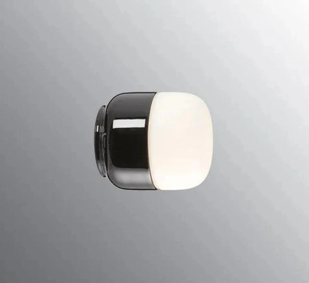Ifo-Ohm-100-110-veggtak-lampe-4W-led-2700K-IP44-Taklamper-Ifo-Electric-8301-801-10-4.webp