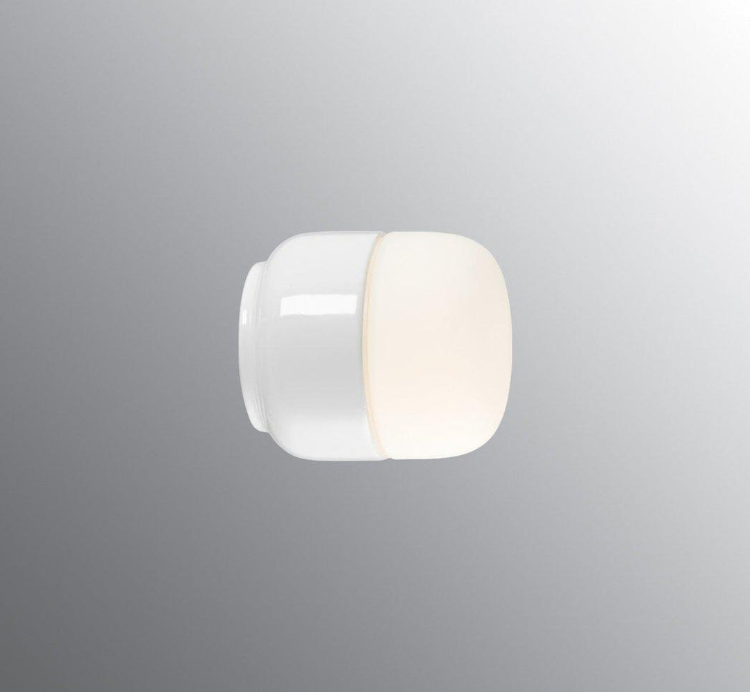 Ifo-Ohm-100-110-veggtak-lampe-IP44-Taklamper-Ifo-Electric-8301-200-10-3.jpg