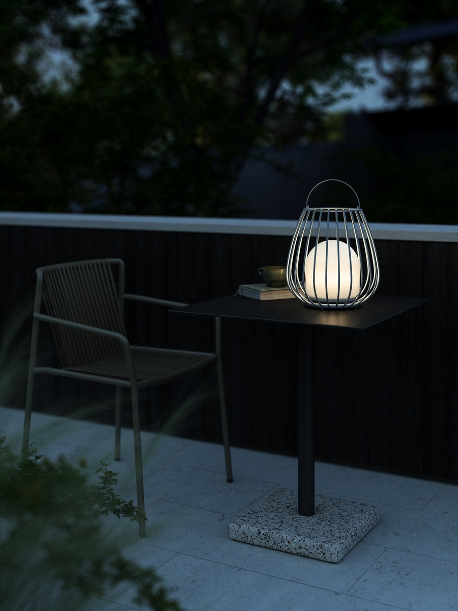 Jim-To-Go-To-go-oppladbar-bordlampe-utendors-IP54-Utebelysning-Hagebelysning-Nordlux-2218105003-14.jpg