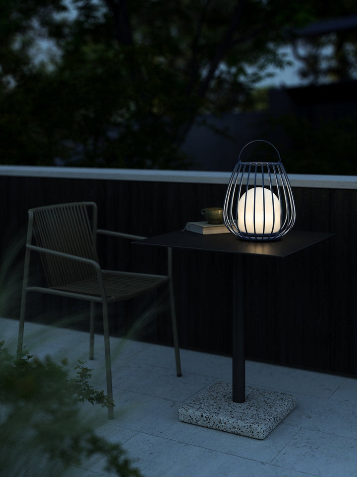 Jim-To-Go-To-go-oppladbar-bordlampe-utendors-IP54-Utebelysning-Hagebelysning-Nordlux-2218105003-6.jpg
