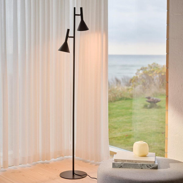 Kelvis-gulvlampe-2-lys-Gulvlamper-Nordlux-2612784003-1.jpg