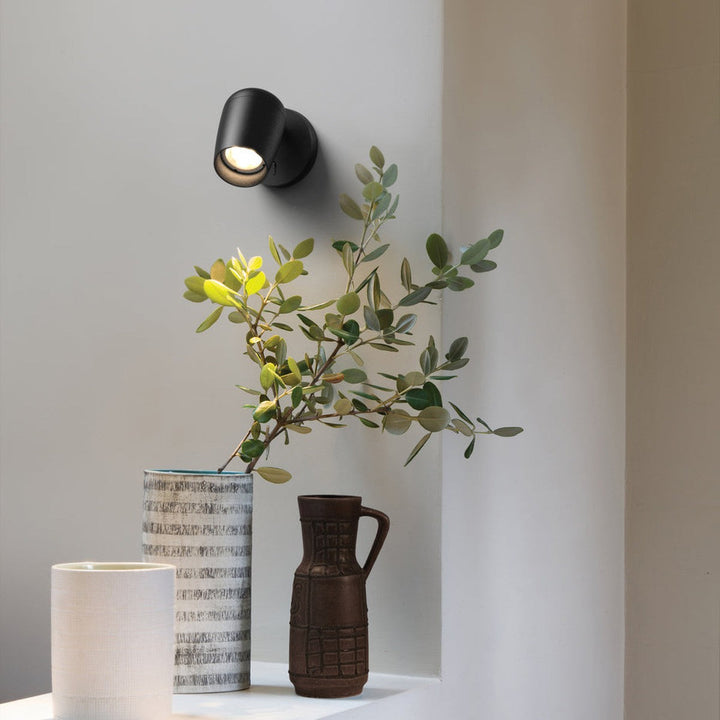 Koto-vegglampe-med-bryter-Vegglamper-Astro-Lighting-Asg_1478002-4.jpg