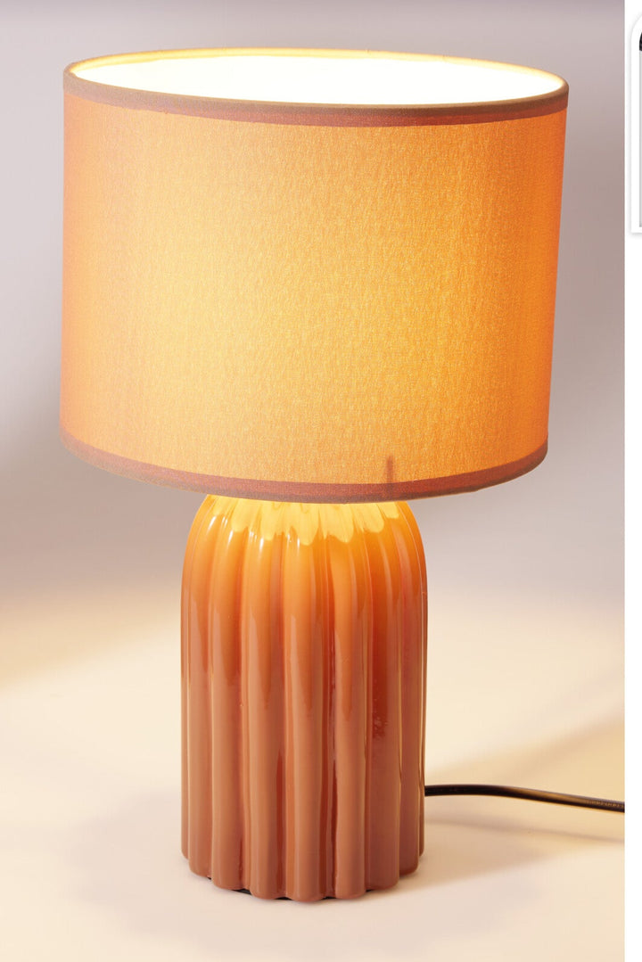 Oda bordlampe m/skjerm H38