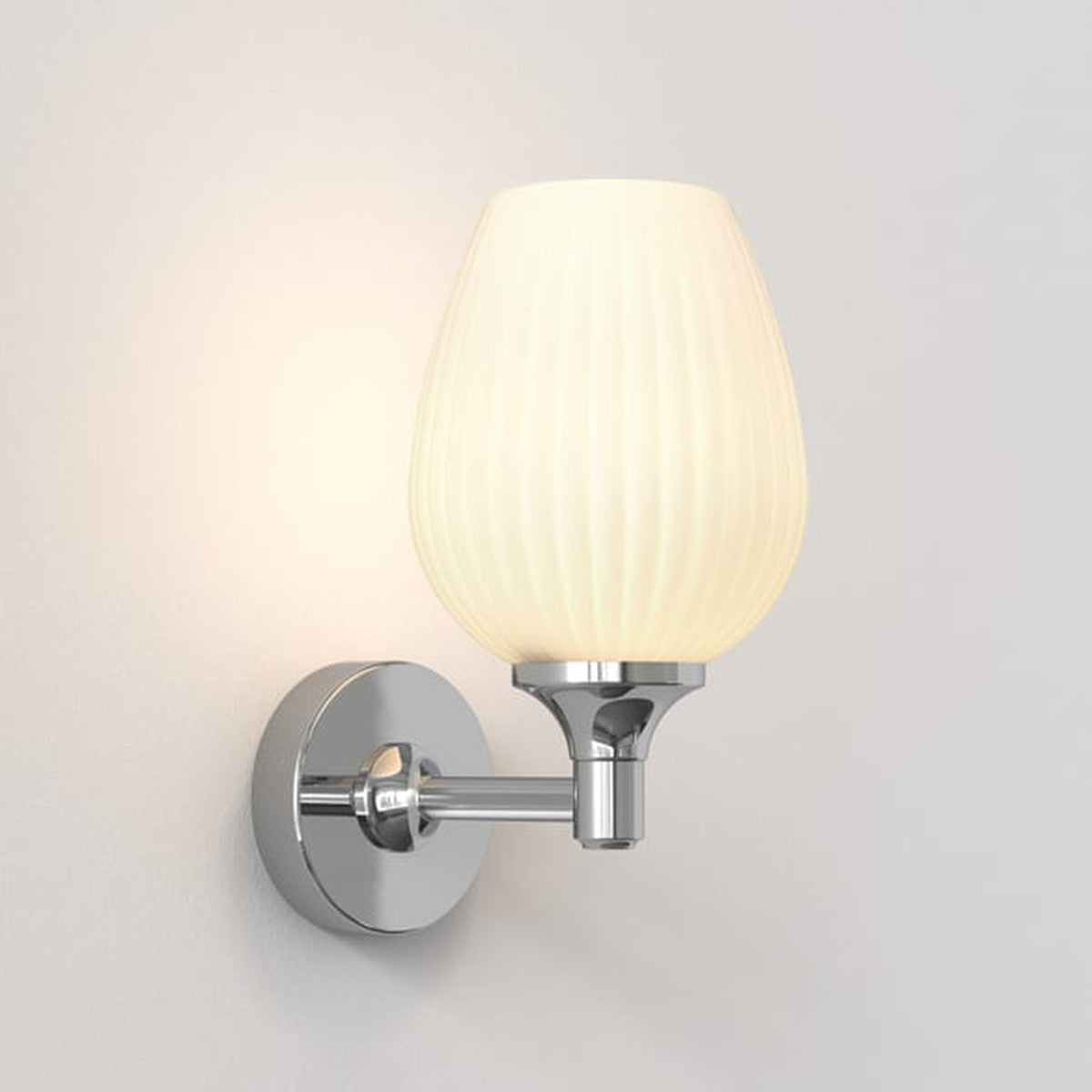 Liberty-vegglampe-for-baderom-IP44-Baderomsbelysning-vegglamper-Astro-Lighting-asg_1485003-4.jpg