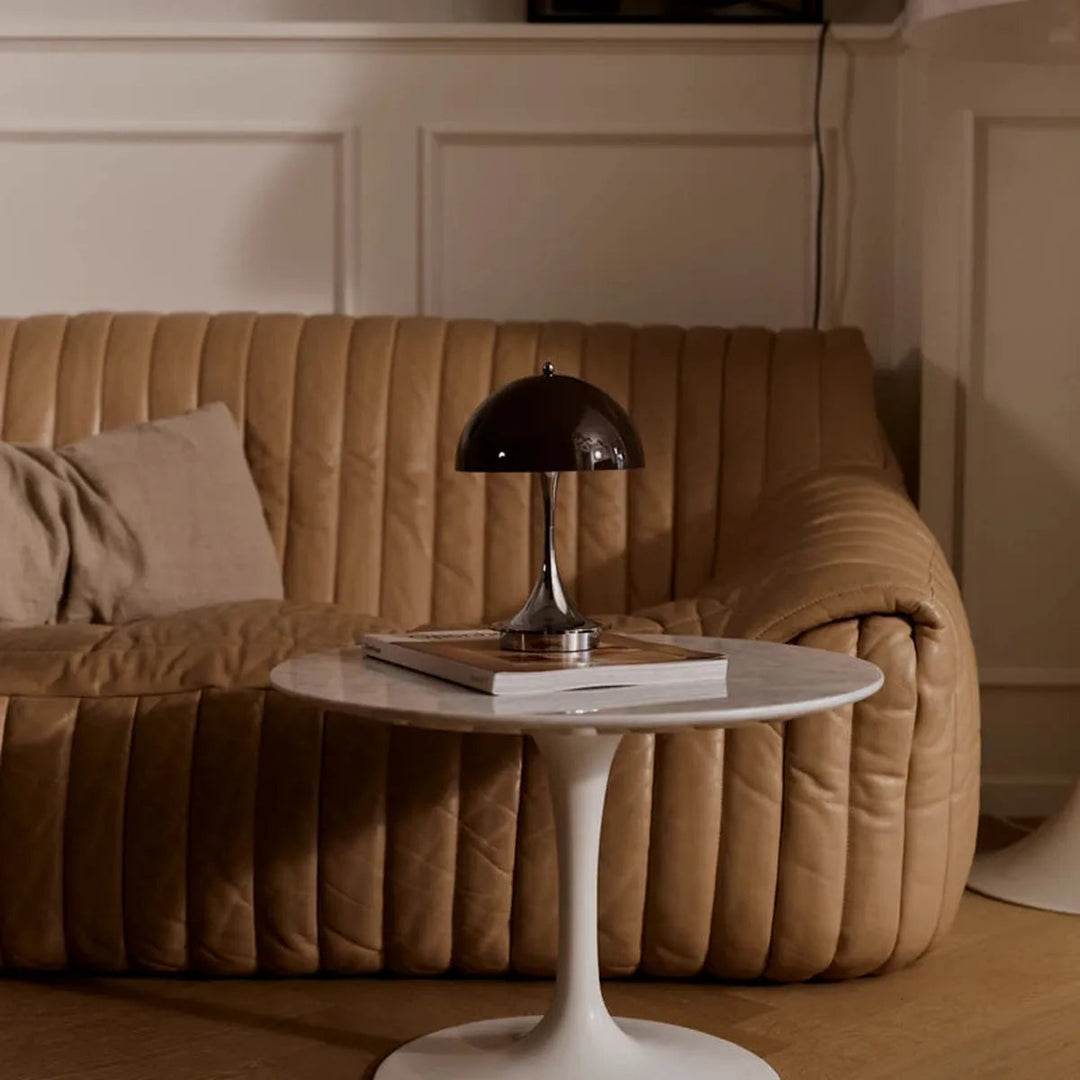 Louis-Poulsen-160-oppladbar-portabel-bordlampe-original-25W-IP44-Bordlamper-Louis-Poulsen-LP_5744613428-20.webp