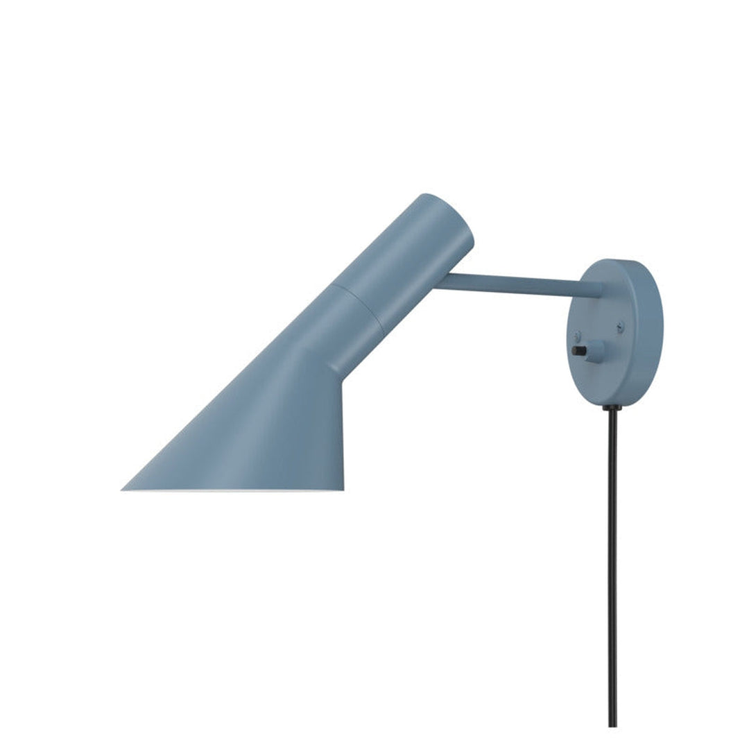 Louis-Poulsen-AJ-Vegglampe-Vegglamper-Louis-Poulsen-LP_5743147775-5.jpg