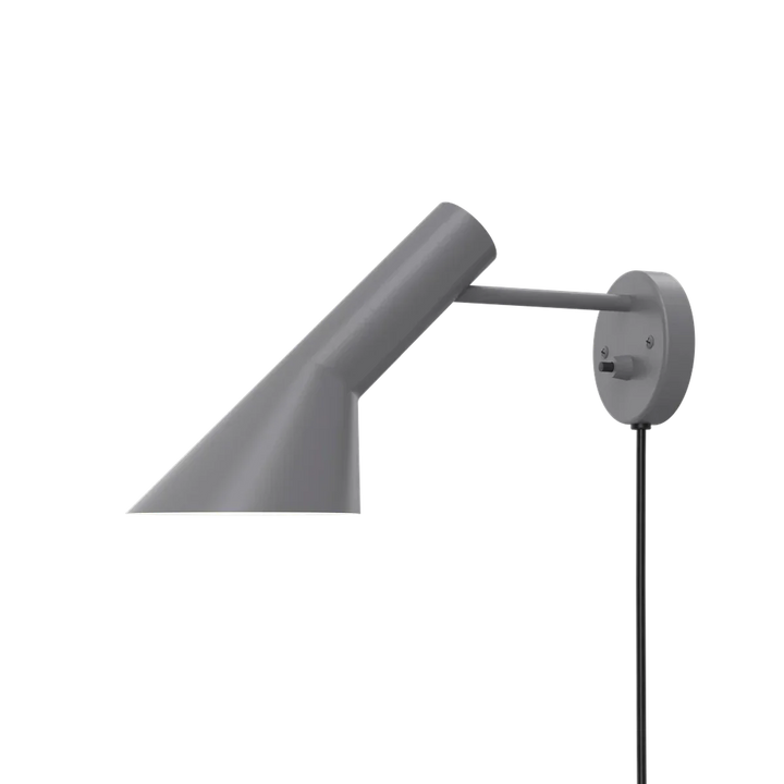 Louis-Poulsen-AJ-Vegglampe-Vegglamper-Louis-Poulsen-LP_5743150458-14_25d4fd77.webp