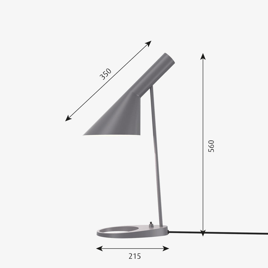Louis-Poulsen-AJ-bordlampe-Bordlamper-Louis-Poulsen-LP_5744169422-5.jpg