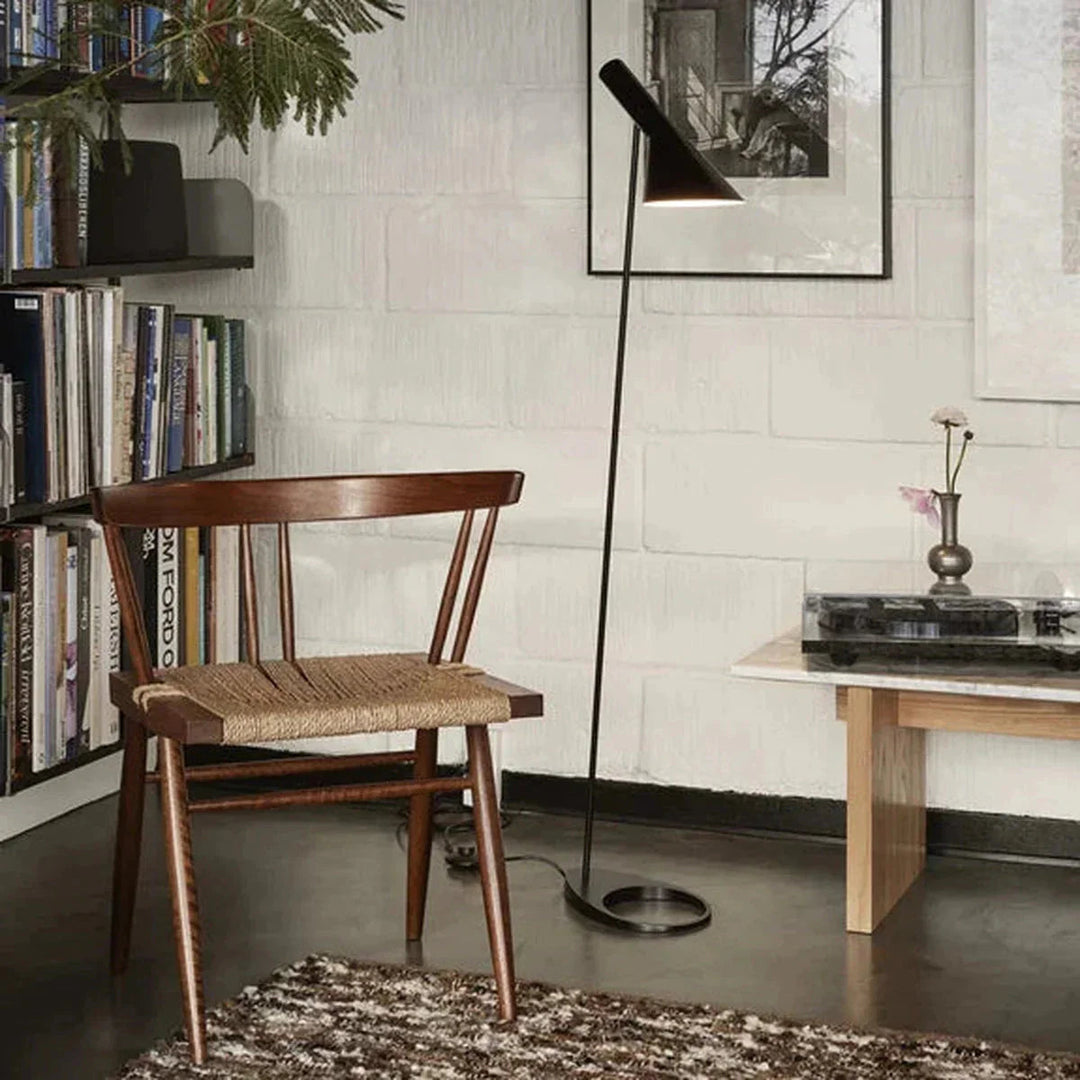 Louis-Poulsen-AJ-gulvlampe-Gulvlamper-Louis-Poulsen-LP_5744169707-19.webp