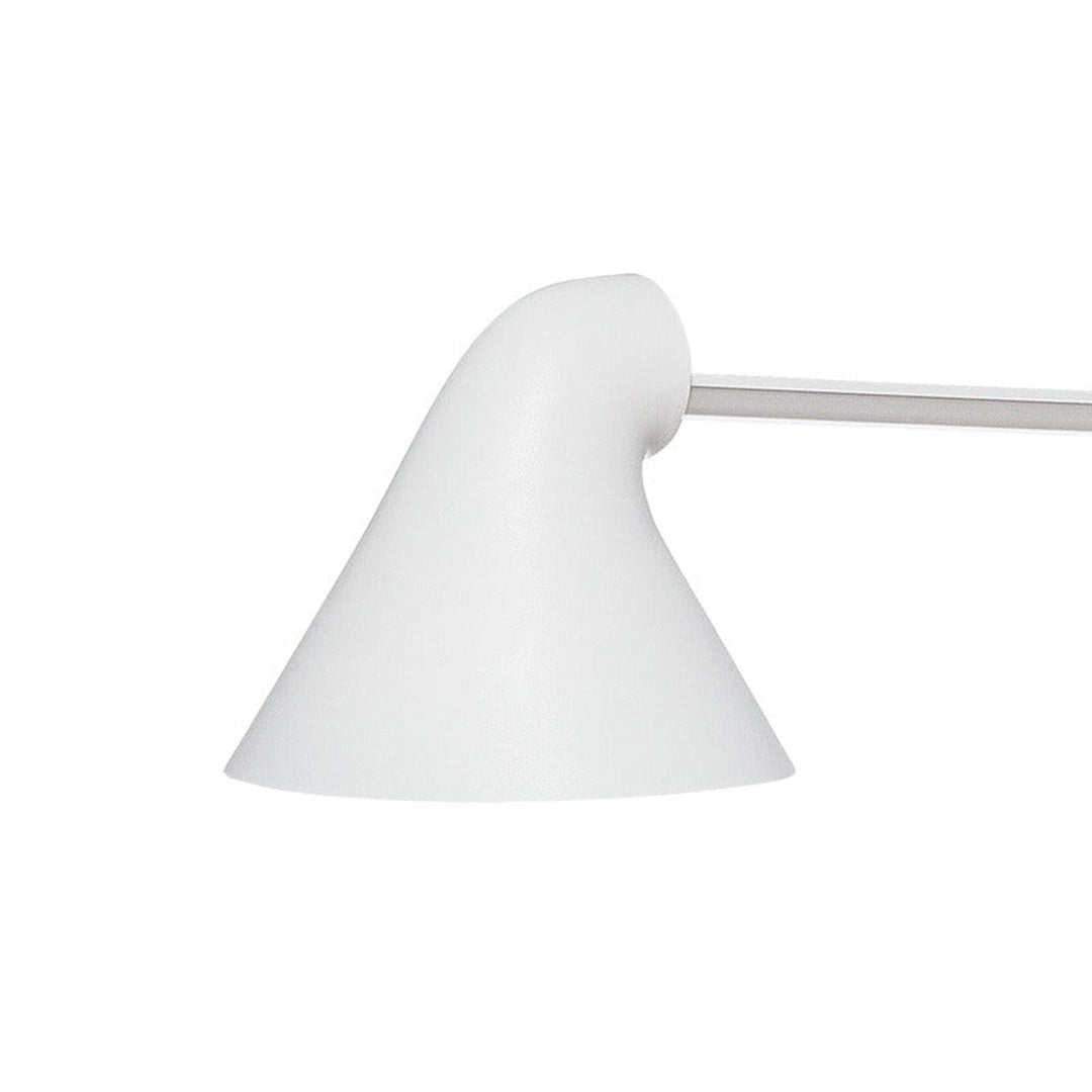 Louis-Poulsen-NJP-bordlampe-Bordlamper-Louis-Poulsen-LP_5744164757-20.jpg
