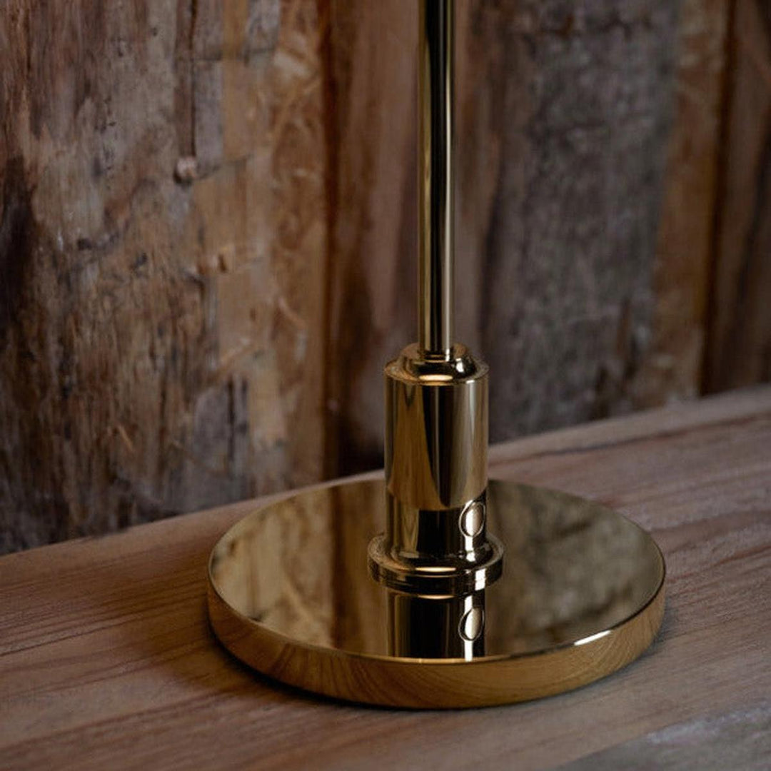 Louis-Poulsen-PH-21-Portable-bordlampe-Bordlamper-Louis-Poulsen-LP_5744170424-10.jpg