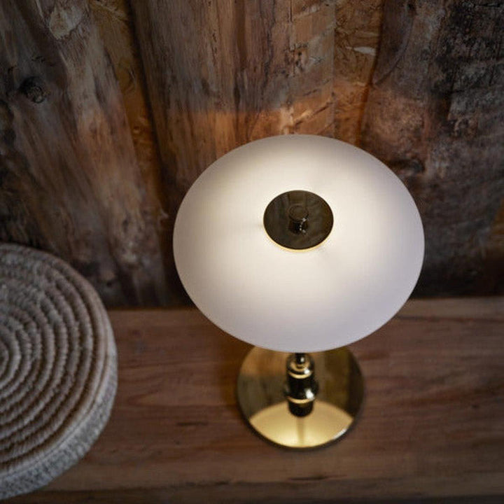 Louis-Poulsen-PH-21-Portable-bordlampe-Bordlamper-Louis-Poulsen-LP_5744170424-9.jpg