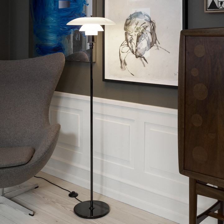 Louis-Poulsen-PH-3-12-2-12-gulvlampe-Gulvlamper-Louis-Poulsen-LP_5744166218-1.png