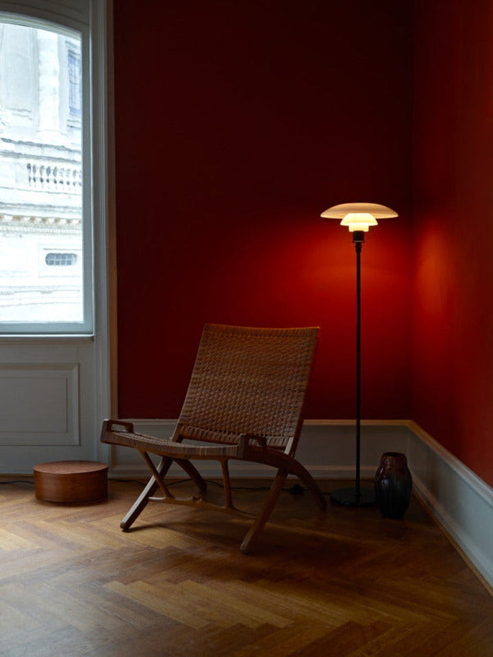 Louis-Poulsen-PH-3-12-2-12-gulvlampe-Gulvlamper-Louis-Poulsen-LP_5744166218-10.jpg