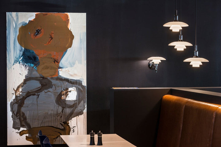 Louis-Poulsen-PH-32-Vegglampe-Hvitt-opalt-glass-Krom-Opal-Vegglamper-Louis-Poulsen-LP_5743142806-2.jpg
