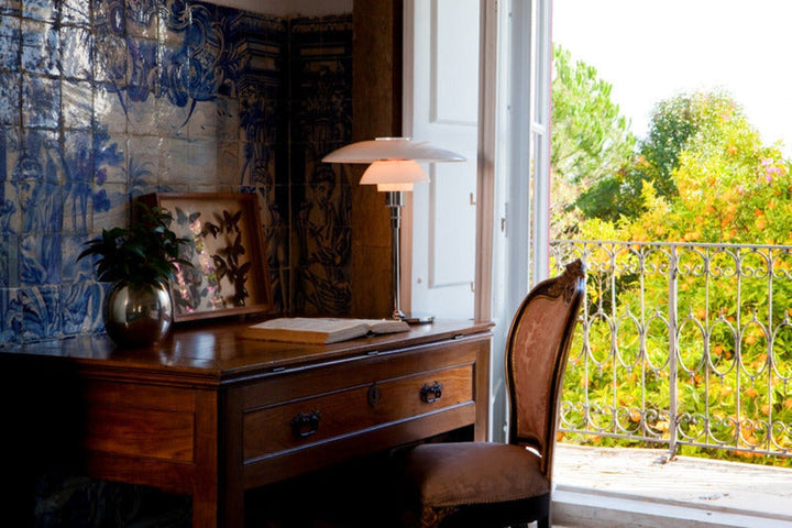 Louis-Poulsen-PH-4-12-3-12-glass-bordlampe-Hvit-Bordlamper-Louis-Poulsen-LP_5744161501-5.jpg