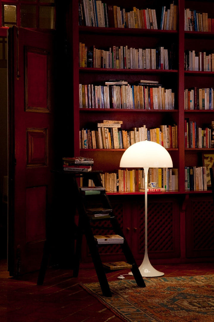 Louis-Poulsen-Panthella-gulvlampe-Gulvlamper-Louis-Poulsen-LP_5744167068-8.jpg