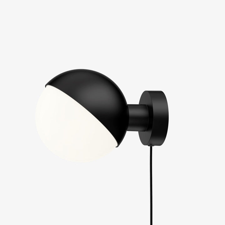 Louis-Poulsen-VL-Studio-vegglampe-Vegglamper-Louis-Poulsen-LP_5743150186-4.jpg