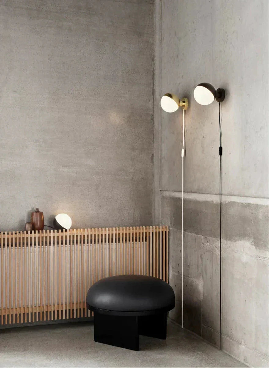Louis-Poulsen-VL-Studio-vegglampe-Vegglamper-Louis-Poulsen-LP_5743150199-6.webp
