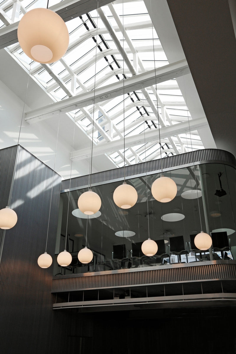 Louis-Poulsen-Wohlert-taklampe-O35-Opal-Takpendler-Louis-Poulsen-LP_5741086993-8.jpg