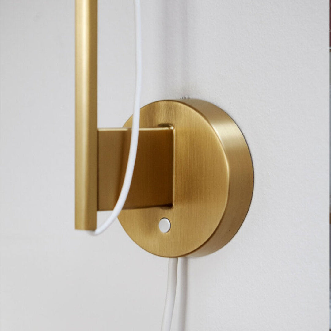 Louis-Poulsen-Yuh-Vegglampe-Vegglamper-Louis-Poulsen-LP_5743141409-4.jpg