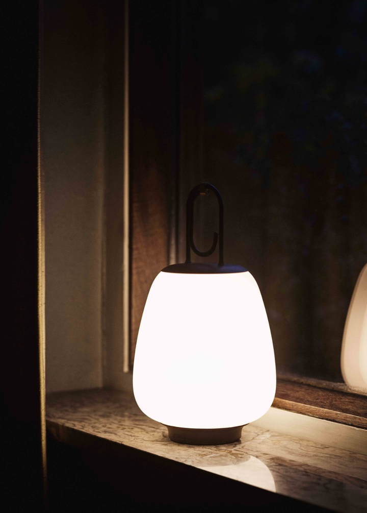 Lucca-Lampe-SC51-Bordlamper-Tradition-133163A127-10.png