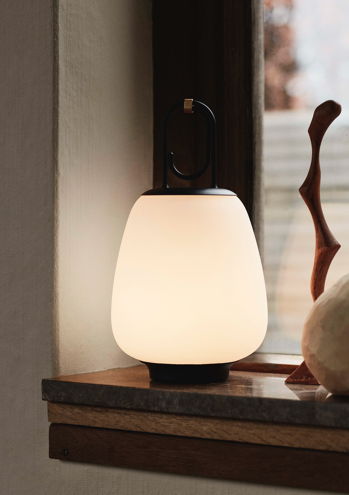 Lucca-Lampe-SC51-Bordlamper-Tradition-133163A127-9.png