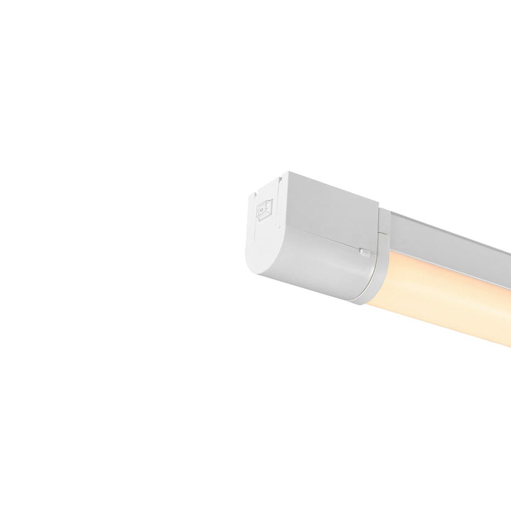 Malika-68-vegglampe-for-baderom-15W-IP44-mstikkontakt-Baderomsbelysning-vegglamper-Nordlux-2310221001-4.jpg