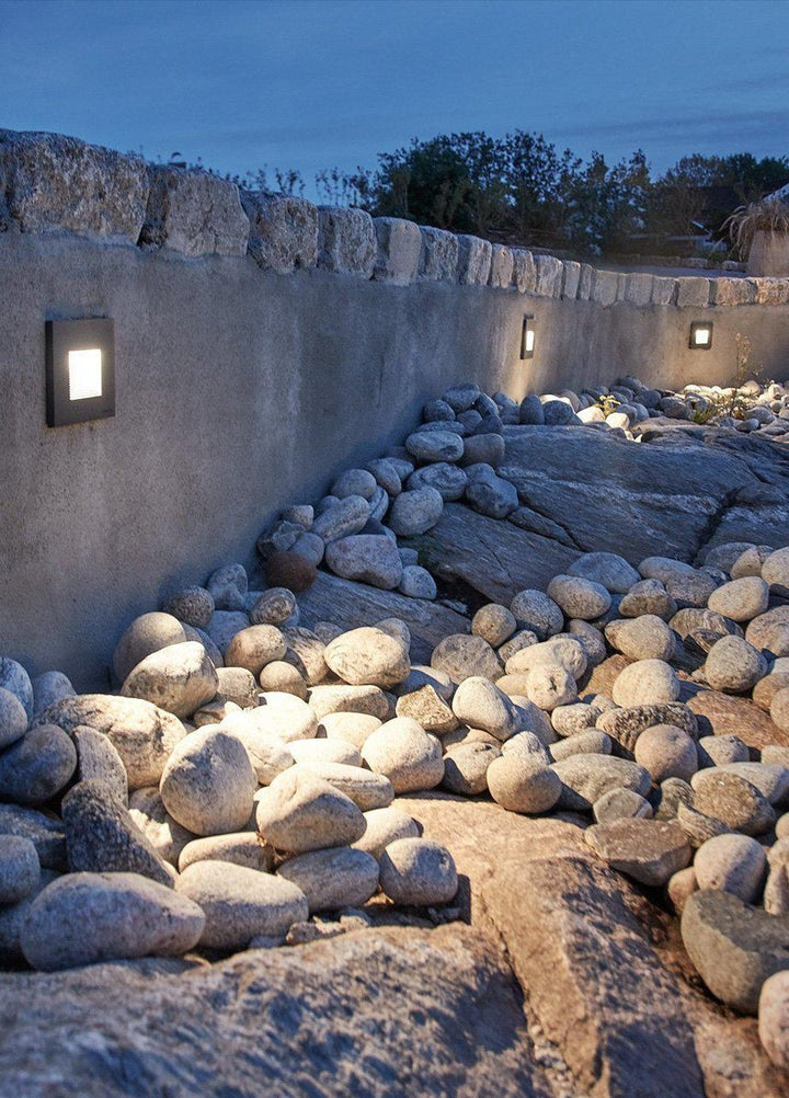Namsos-mini-innfelt-vegglampe-Utebelysning-vegg-veggskjold-Norlys-3101777-10.jpg
