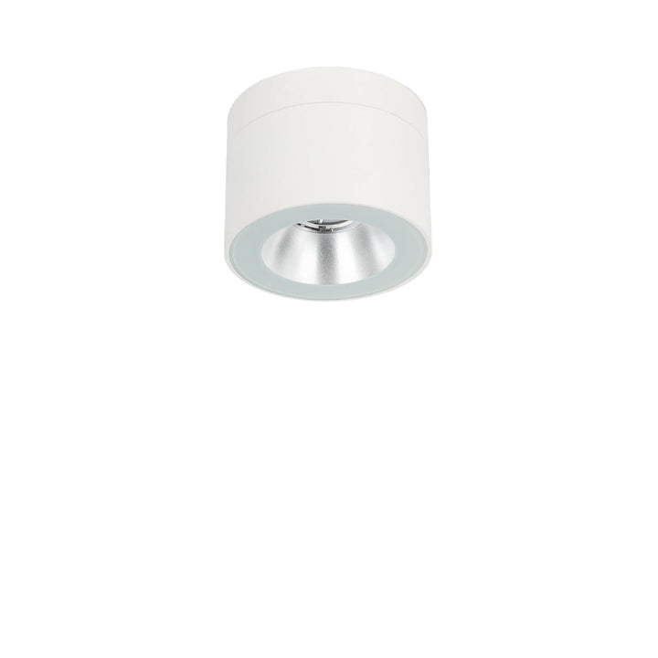 Nidaros-2120-taklampe-utendors-107W-Dimbar-3000K-IP65-Utebelysning-taklampe-Norlys-3104189-3.jpg