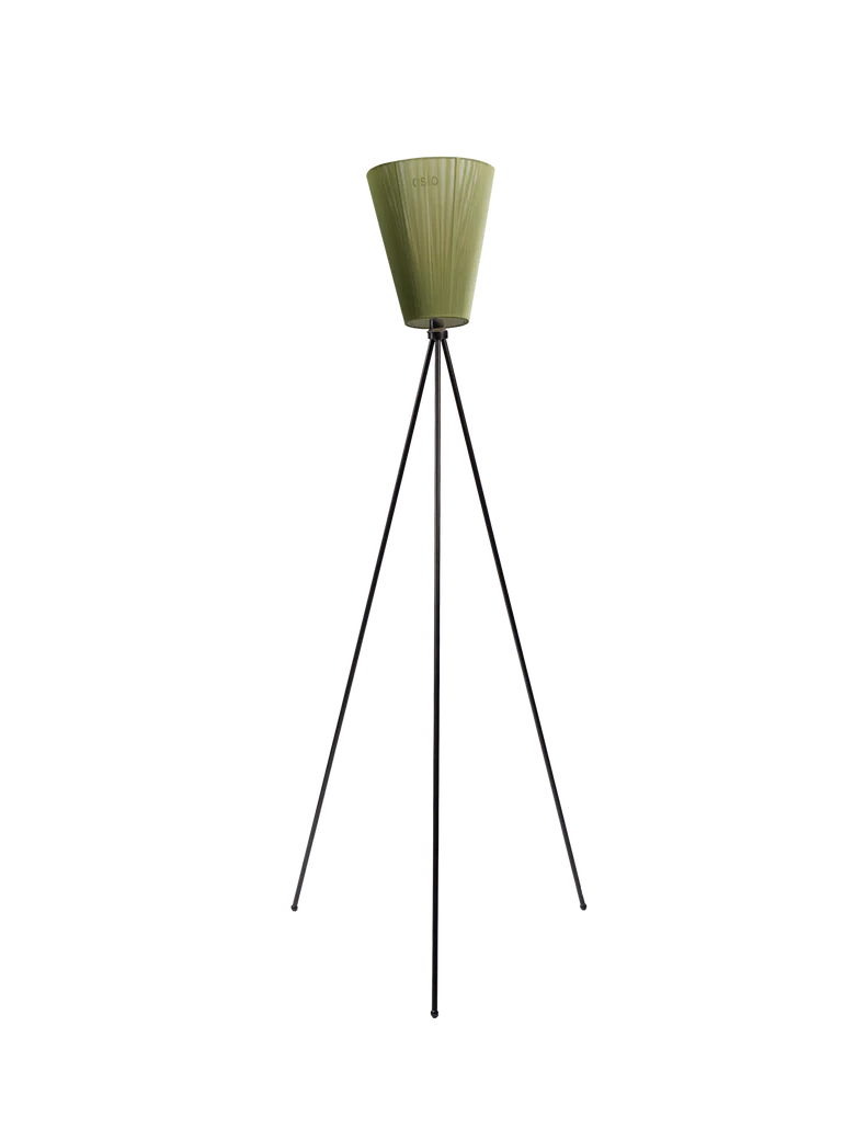 Oslo Wood gulvlampe svart med skjerm