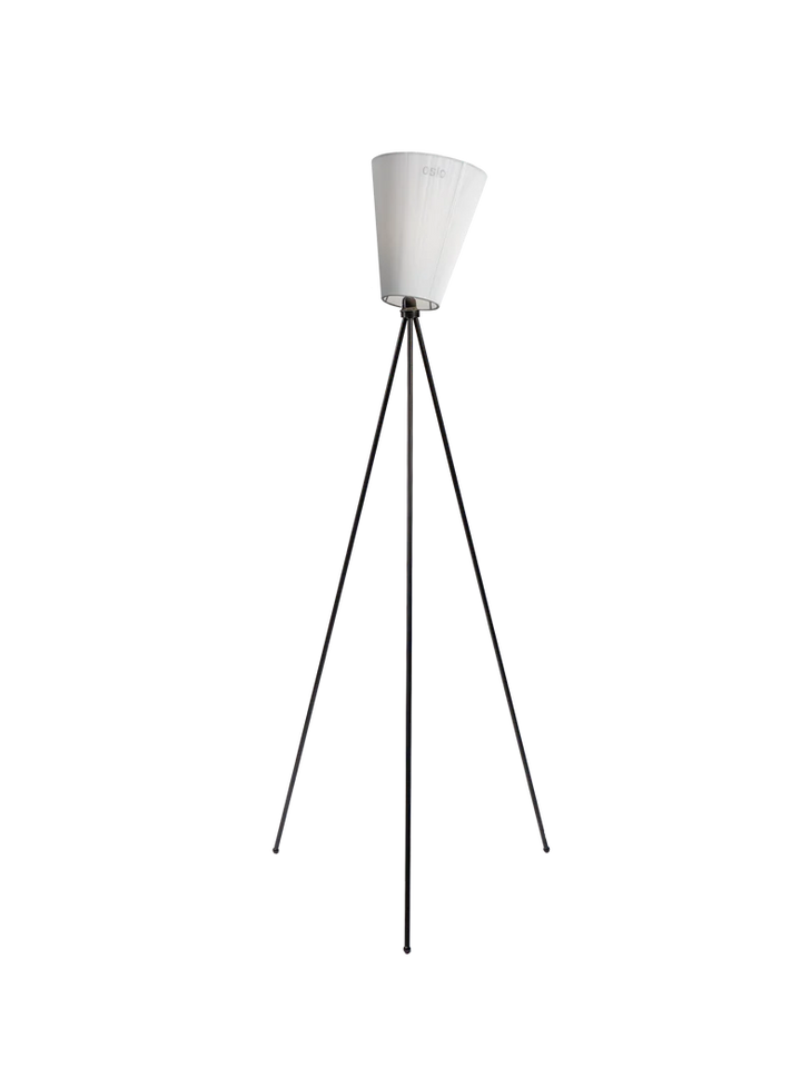 Oslo Wood gulvlampe svart med skjerm