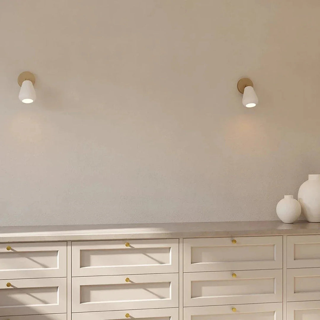 Nuura-Anoli-spot-utenpaliggende-Taklamper-Nuura-Nua_2019001-7.webp