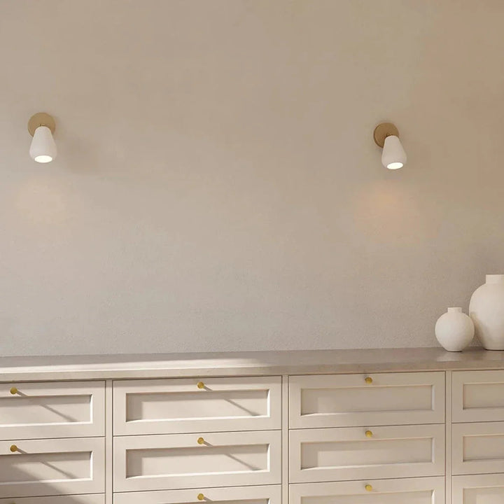 Nuura-Anoli-spot-utenpaliggende-Taklamper-Nuura-Nua_2019001-7.webp