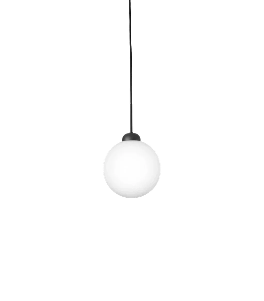 Nuura-Apiales-1-taklampe-Satin-svart-opal-Takpendler-Nuura-Nua_2053008-2.webp