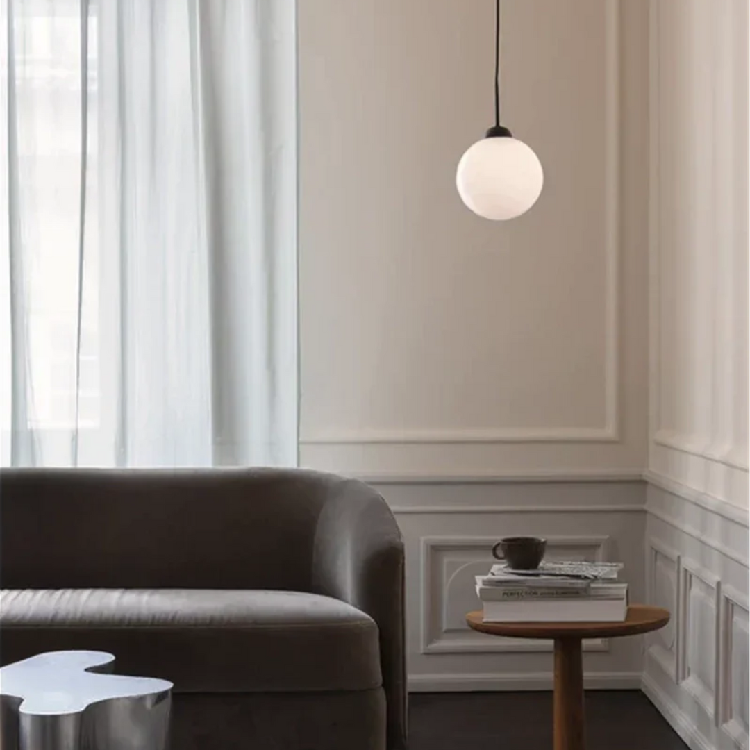 Nuura-Apiales-1-taklampe-Satin-svart-opal-Takpendler-Nuura-Nua_2053008-3.png