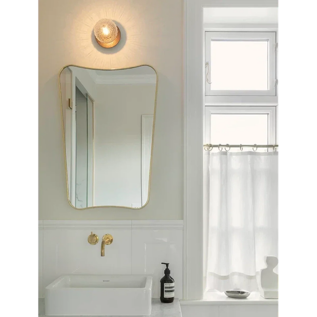 Nuura-Liila-1-vegglampetaklampe-Small-Bronse-Klar-Vegglamper-Nuura-Nua_2046045-2.webp