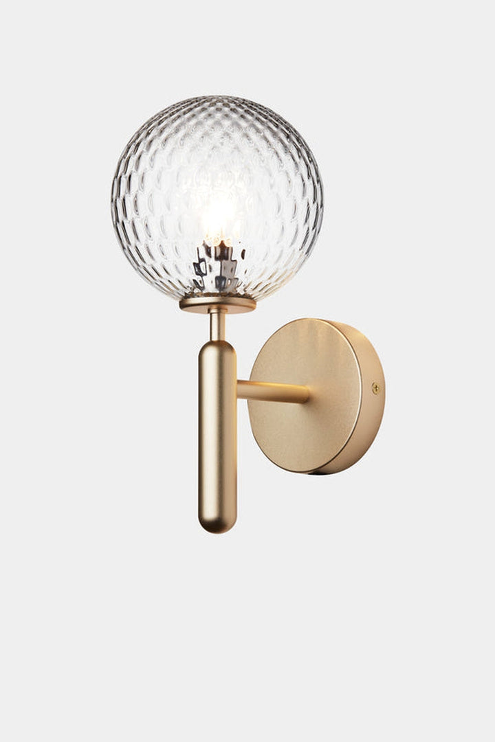 Nuura-Miira-vegglampe-messing-optikk-Vegglamper-Nuura-Nua_2035003-2.jpg