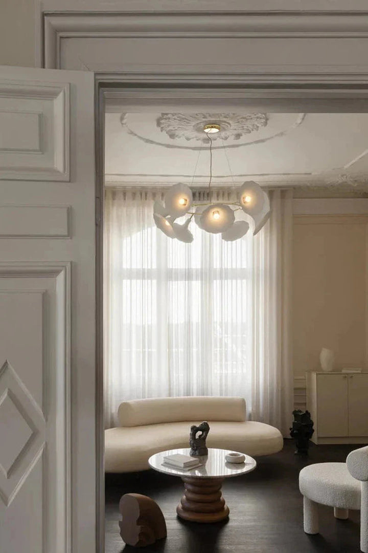 Nuura-Petalii-10-taklampe-Hvitmessing-Takpendler-Nuura-Nua_2111001-3.webp