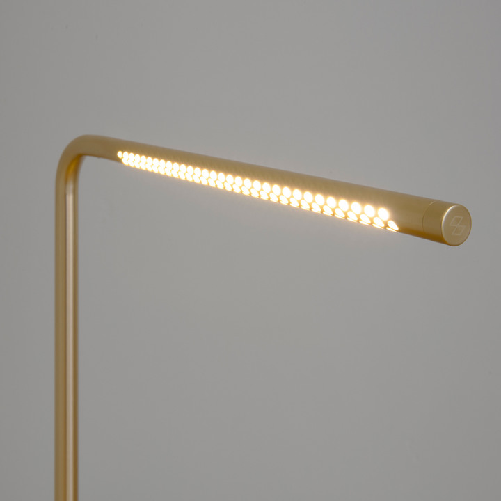 Omni-bordlampe-Bordlamper-Umage-2245-6.png