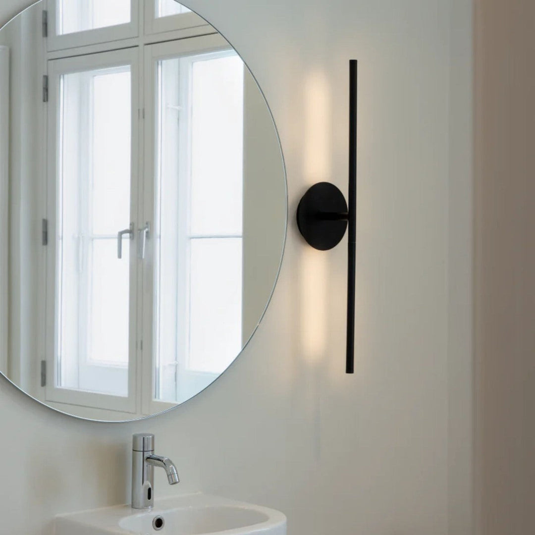 Omni-vegglampe-Vegglamper-Umage-2247-15.jpg