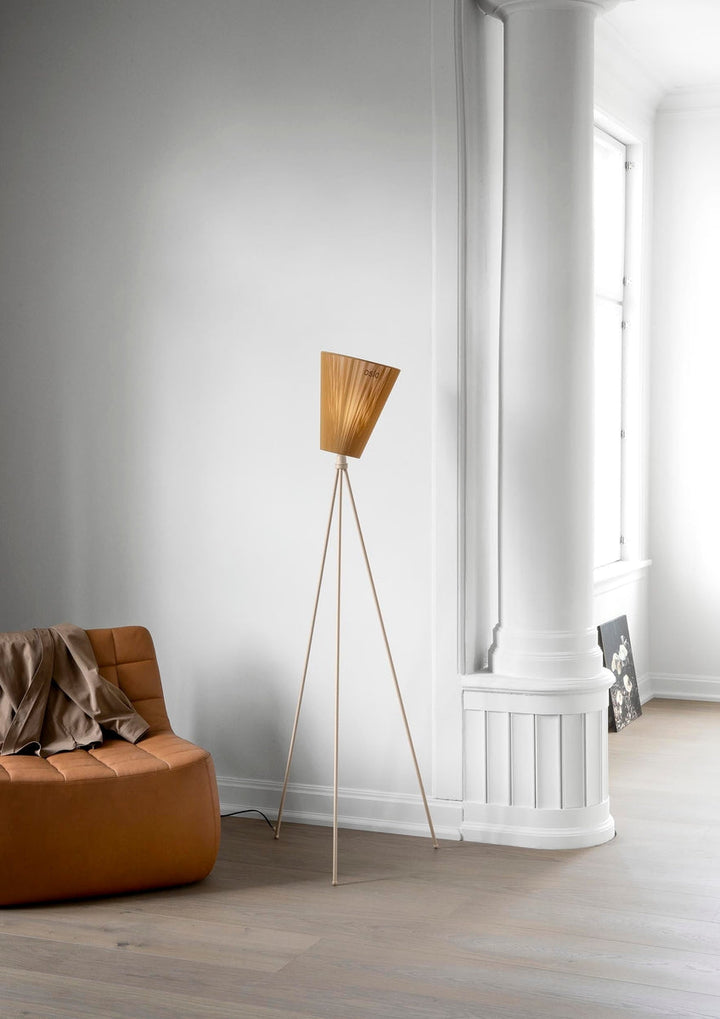 Oslo Wood gulvlampe beige med skjerm