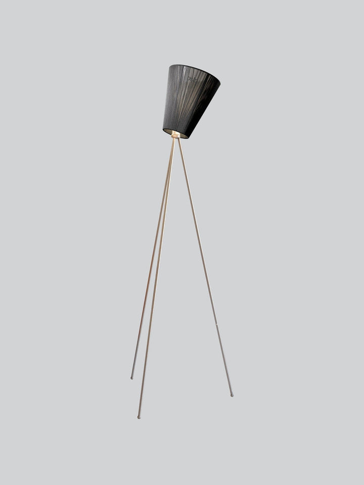 Oslo-Wood-gulvlampe-stal-med-skjerm-Gulvlamper-Northern-NOn_180161-7.jpg
