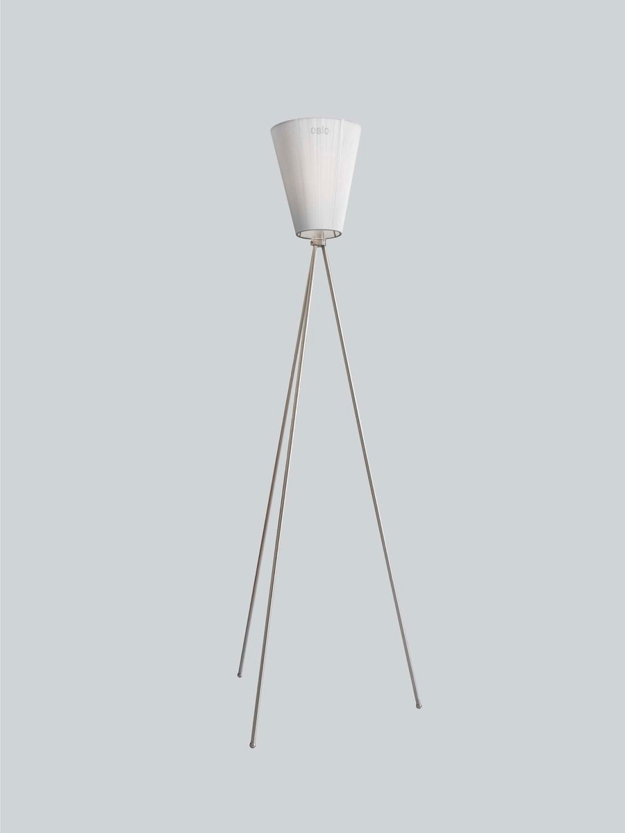 Oslo-Wood-gulvlampe-stal-med-skjerm-Gulvlamper-Northern-NOn_180164-4.jpg