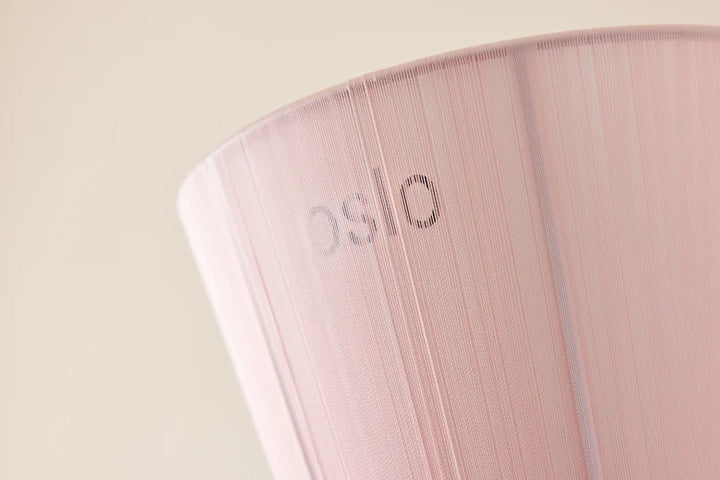 Oslo Wood gulvlampe Jubileums utgave - Muted Pink skjerm