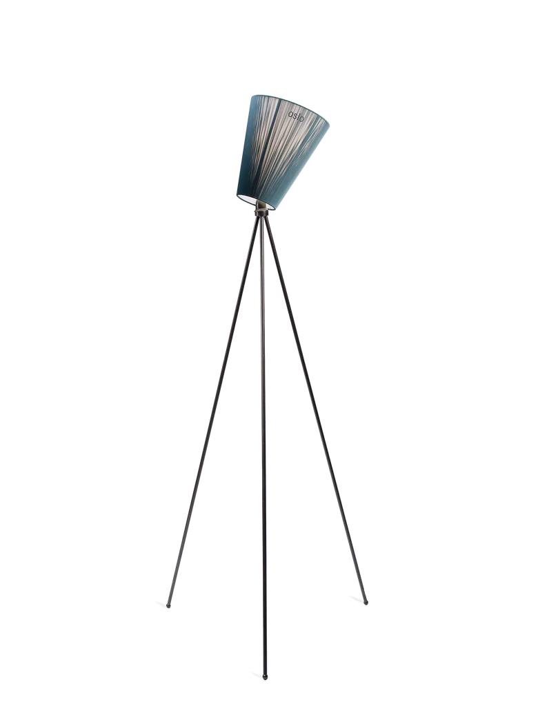 Oslo Wood gulvlampe svart med skjerm