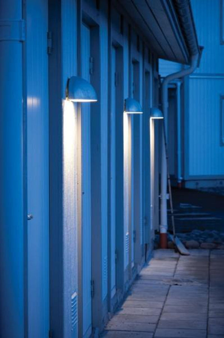 Paris-utelampe-1496-LED-Svart-Utebelysning-vegg-veggskjold-Norlys-3120018-3.jpg