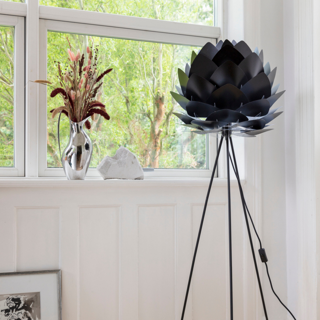 Silvia-lampeskjerm-Takpendler-Umage-2007-16.png
