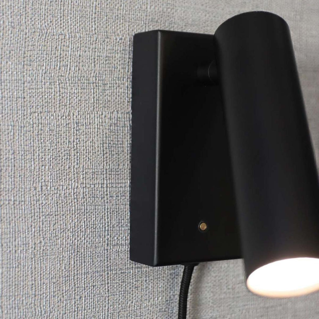 Slim-vegglampe-Vegglamper-Luminor-5714198600755-6.jpg