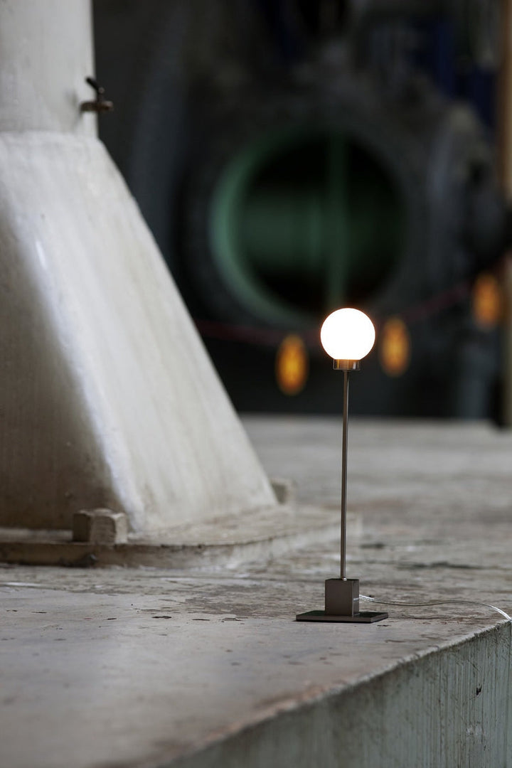 Snowball bordlampe